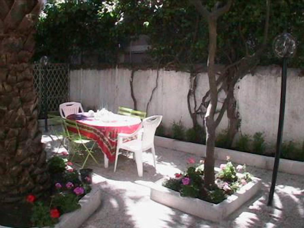 Bed and Breakfast Casa Totti Рим Екстер'єр фото